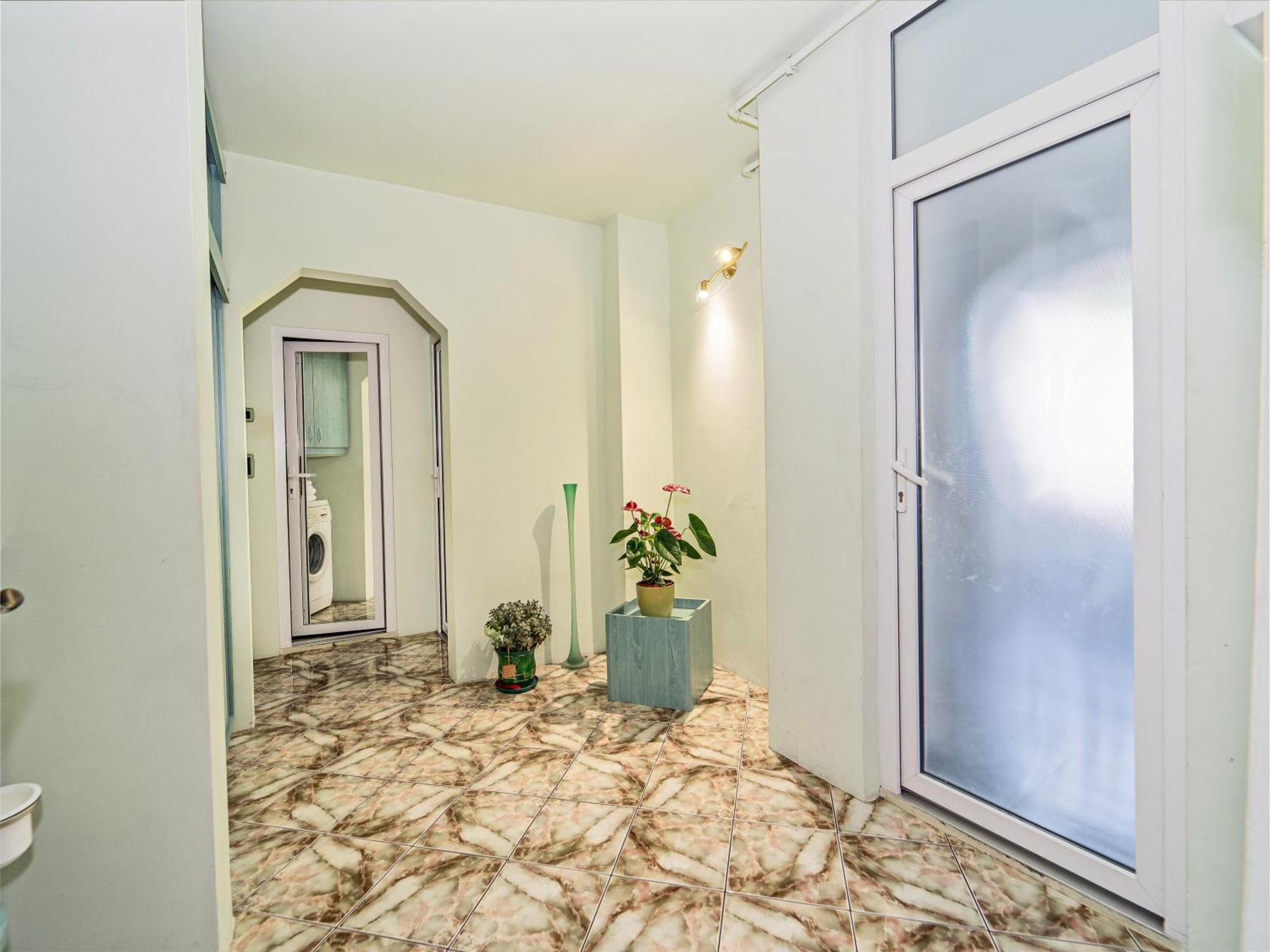 Arad Central Joy - Mihaela Apartment מראה חיצוני תמונה
